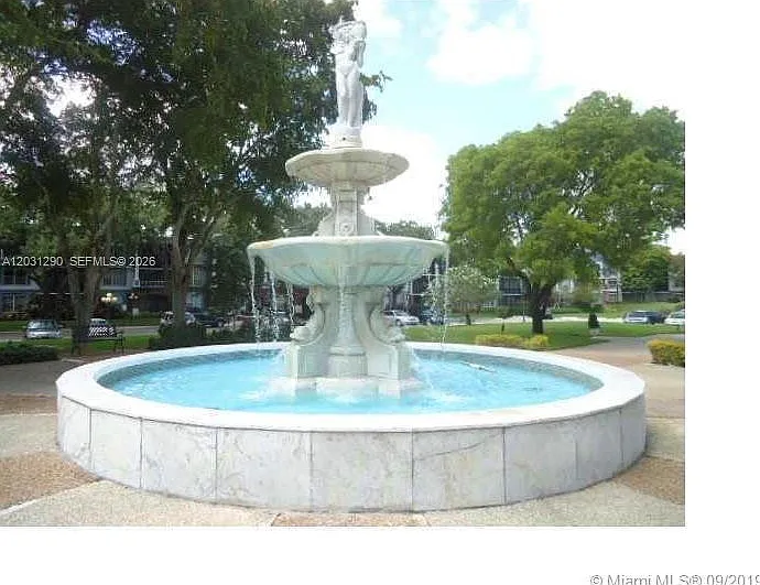 3650 Inverrary Dr #1M — Photo 23