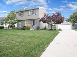 2322 Ridgewood Ave SE, Grand Rapids, MI 49546