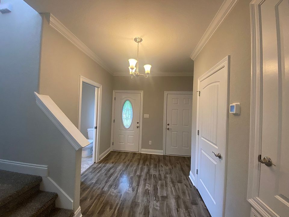 1st image of 8461 Laredo St