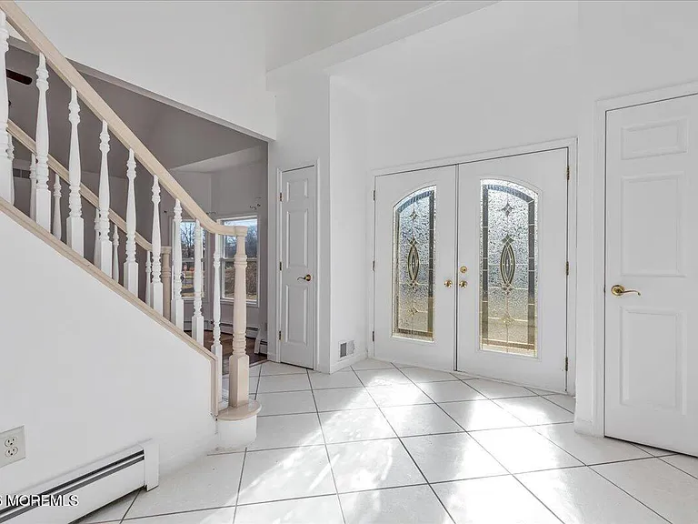 257 Ford Rd — Photo 3