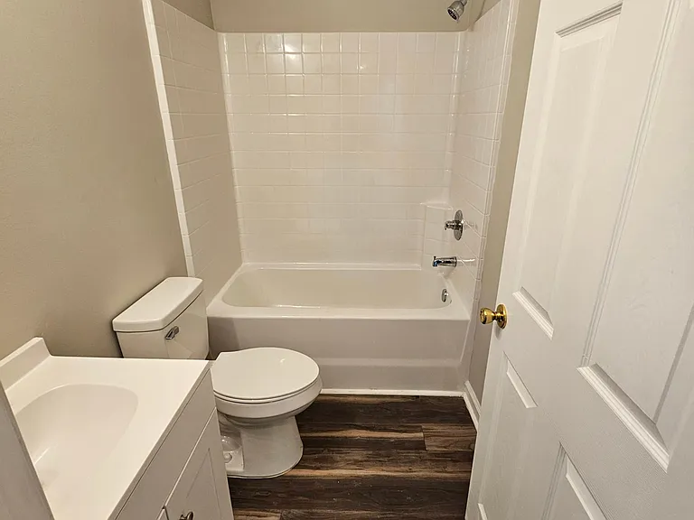 531 & 533 Dove Dr — Photo 13