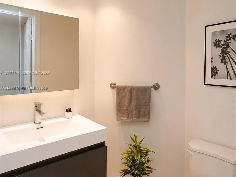3370 Hidden Bay Dr #213 — Photo 27