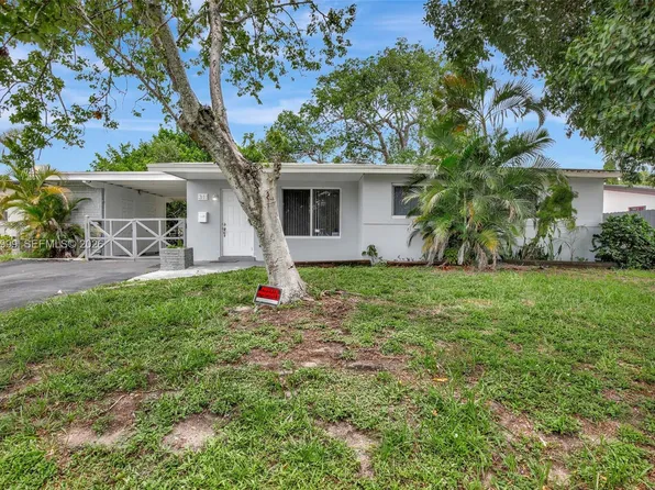 311 SW 68th Ter, Hollywood, FL 33023
