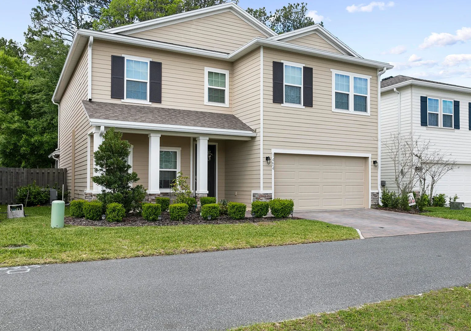 Lovely home in NW Arbor Greens Neighborhood — Photo 4