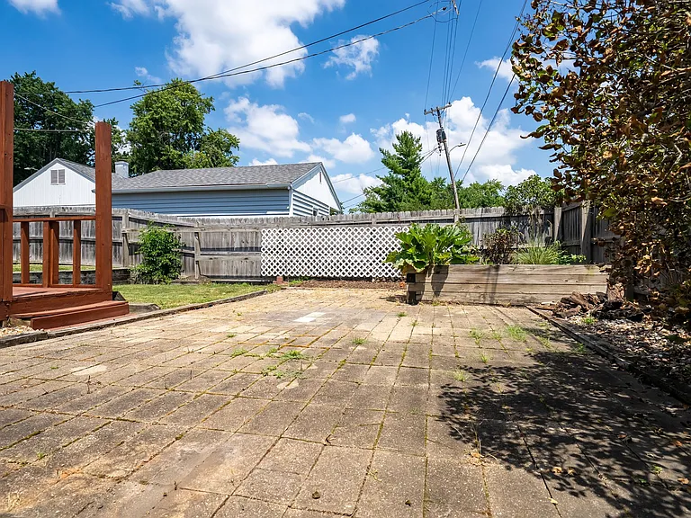 14 Ryan Dr — Photo 26