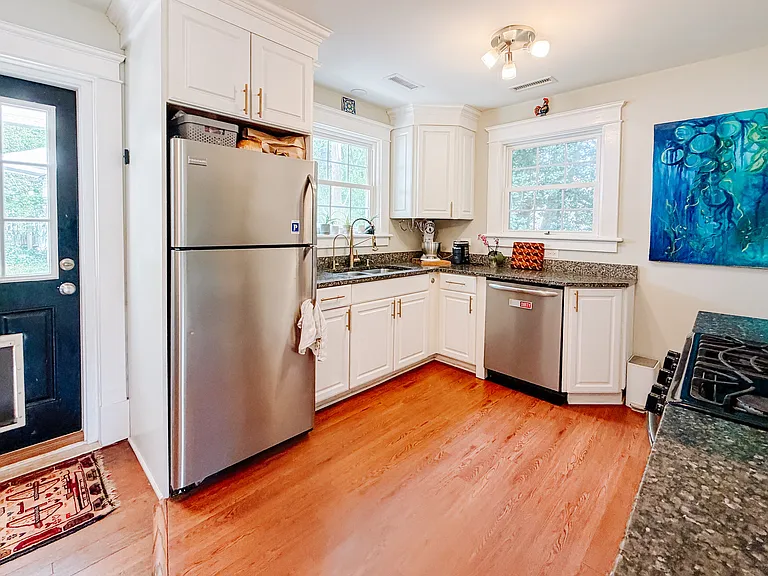 1215 Cherry Ave — Photo 14