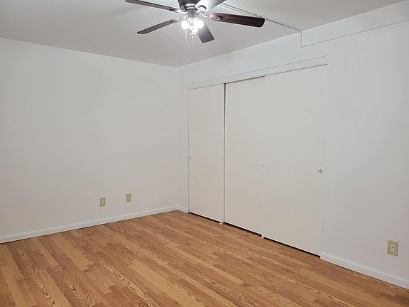 4th image of 1255 Creve Coeur Crossing Ln APT G