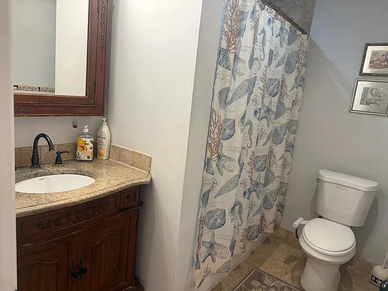 6415 Liberty Ave #B — Photo 17