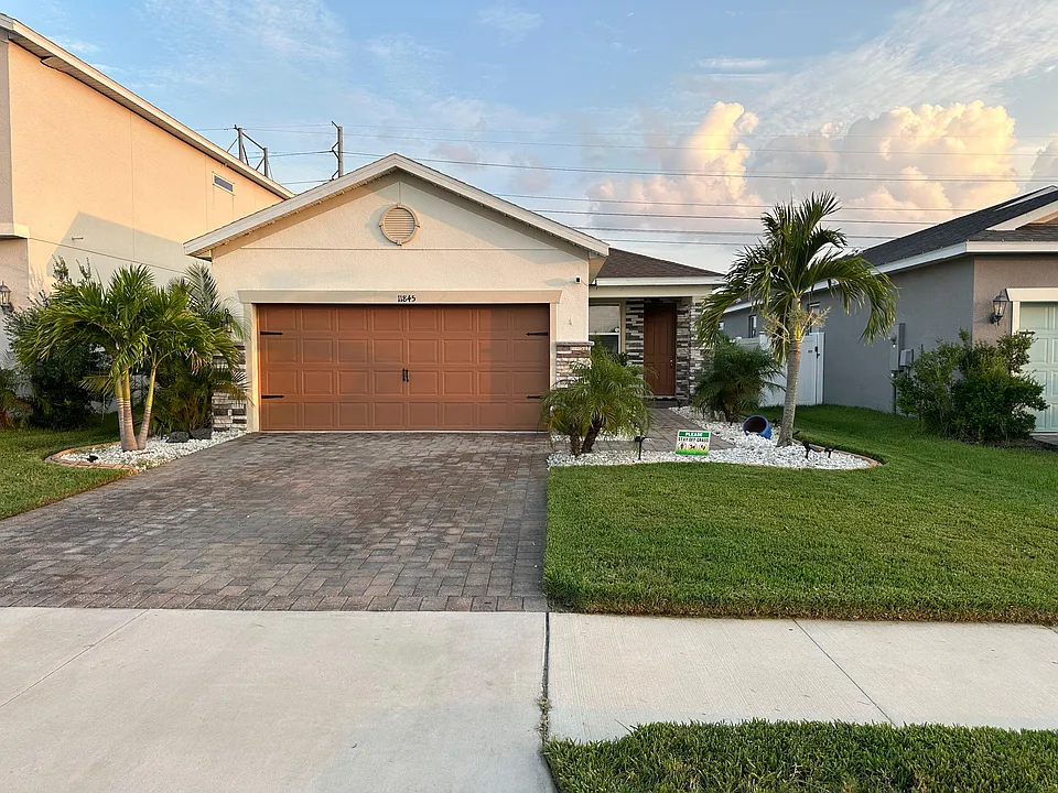 11845 Brighton Knoll Loop