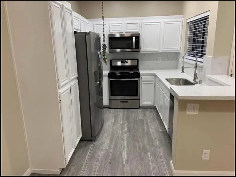 3454 Bridgewood Ter #212 — Photo 9