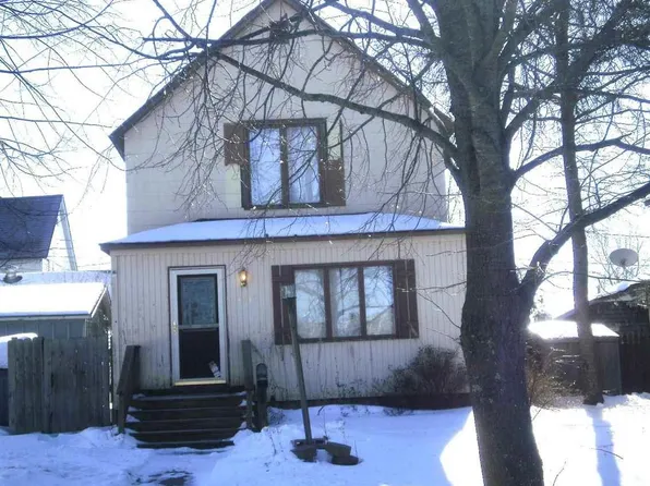 1515 E 13th St, Hibbing, MN 55746