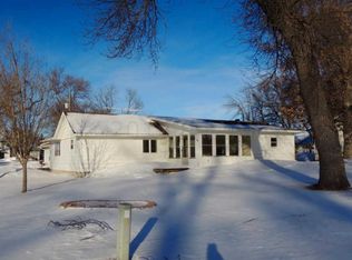 422 3rd Ave, Oriska, ND 58063