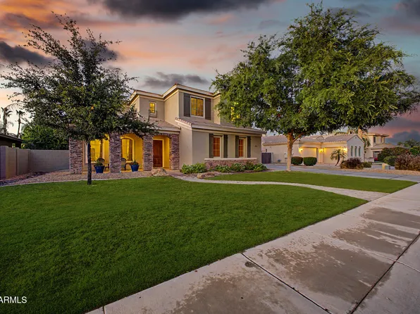 1242 E CANARY Drive, Gilbert, AZ 85297