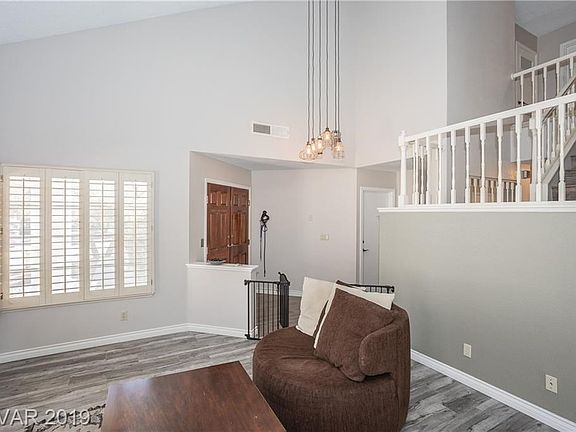 4th image of 291 Garwood Ct