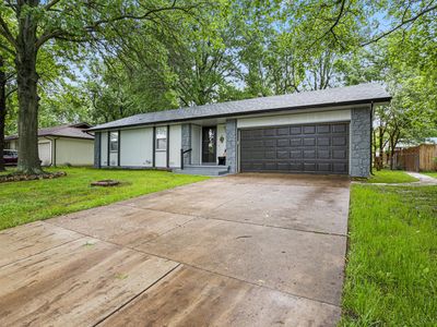 1012 W Sunset St, Springfield, MO, 65807