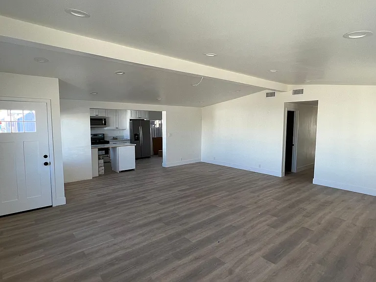 4568 W Rosamond Blvd #20 — Photo 7
