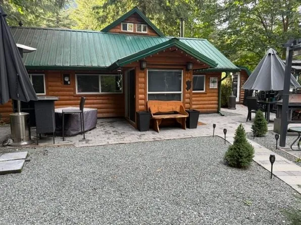 65443 Emory Creek Rd #B9, Hope, BC V0X 2S0