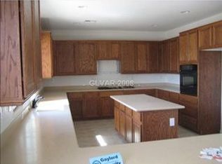 29 W La Madre Way, North Las Vegas, NV 89031