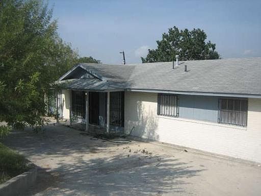 1st image of 107 AMBER VALLEY DR