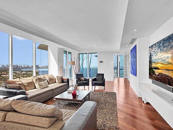 2nd image of 4779 Collins Ave APT 3405