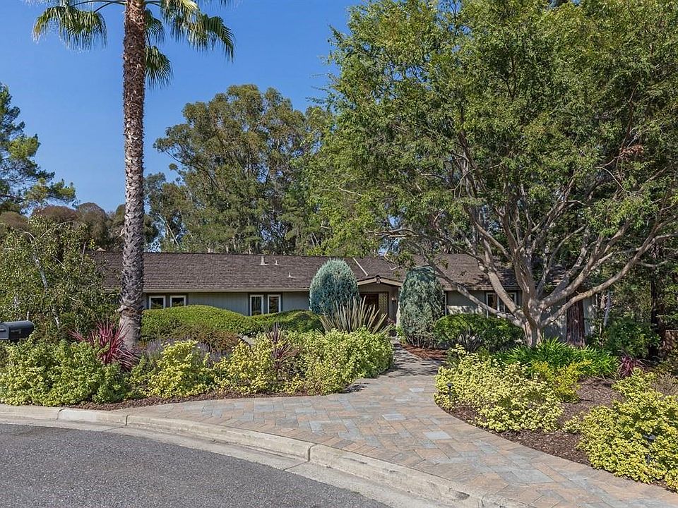 1st image of 14800 Andrew Ct