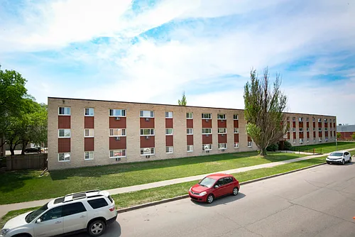 66 Killarney Ave Photo 1
