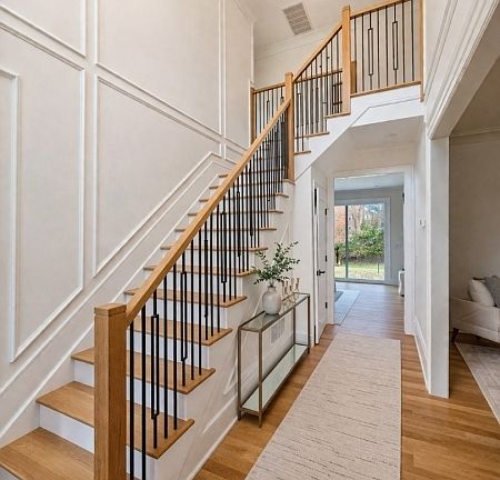 2nd image of 152 Harrow Rd