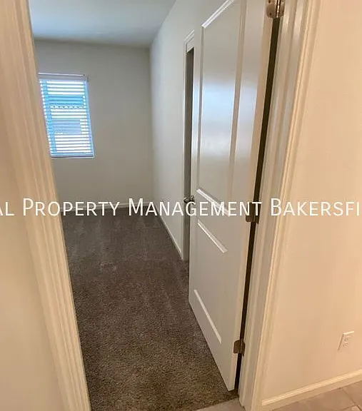 6000 Whaleback Ave — Photo 8