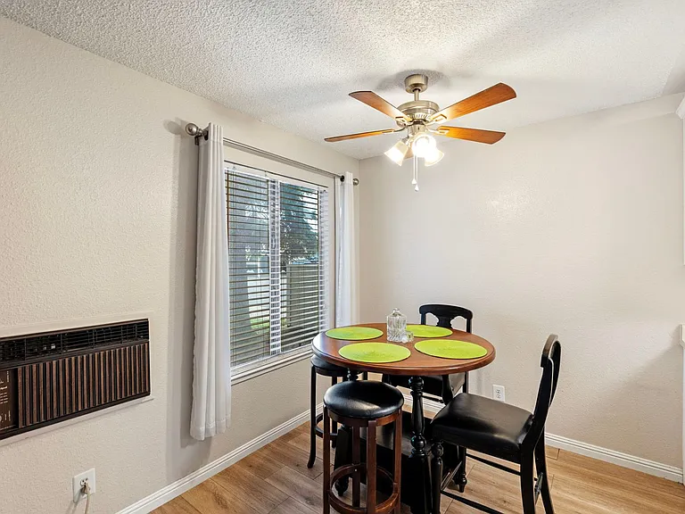 400 S Saliman Rd #47 — Photo 4