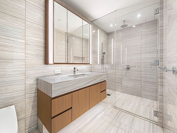 4th image of 50 West St #23B