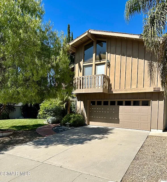 3166 W Black Hills Ct