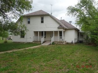 220 W Saint Louis St, Conway Springs, KS 67031