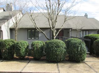 205 River Point Rd, Florence, AL 35634