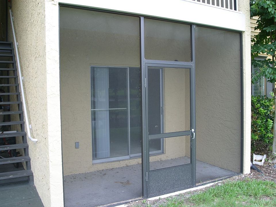 2nd image of 185 N Pearl Lake 102 Cswy
