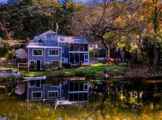 9 Stonecleve Rd, Wellesley, MA 02482
