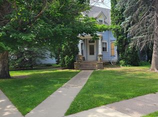 302 3rd Ave W, Cresco, IA 52136