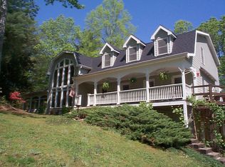 348 Dodge Ln, Lakemont, GA 30552