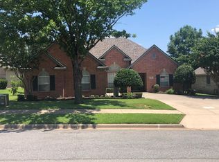 711 Madison Pl, Sherman, TX 75092