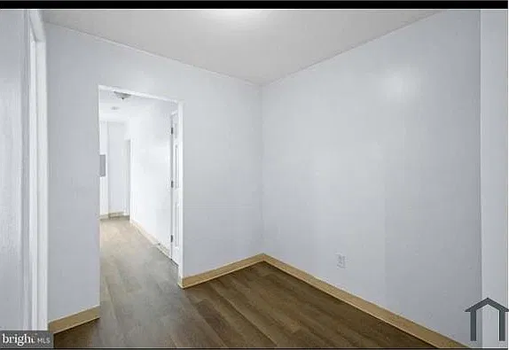 1254 Meigs Pl NE #4 — Photo 5