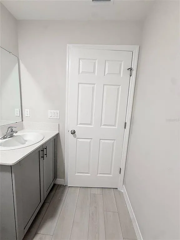 3 bed, 2.0 bath, 1623 sqft, $2,400 — Photo 3
