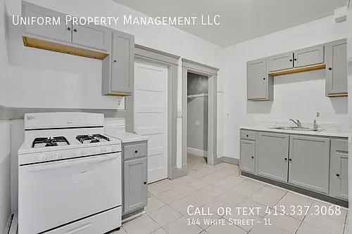 144 White St #1L Photo 1