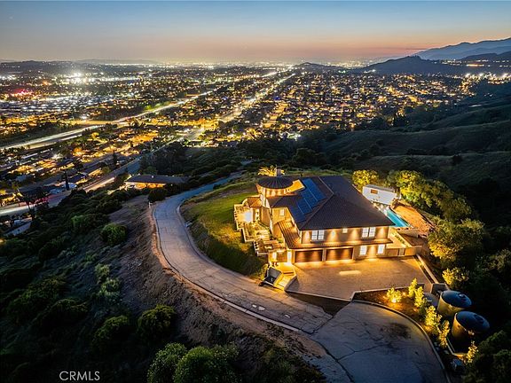 2nd image of 4485 Broken Spur Rd