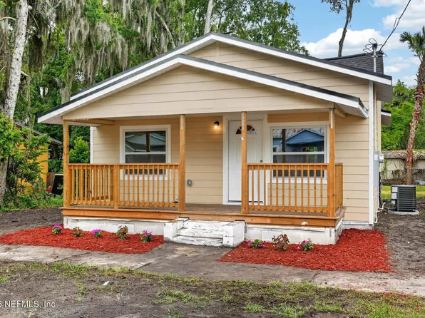 708 MADISON Street, Palatka, FL 32177