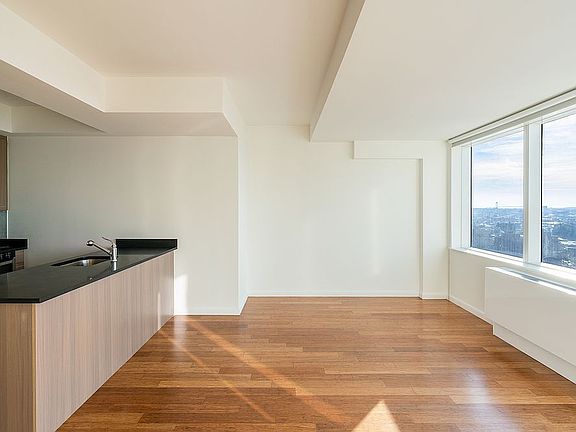 3rd image of 66 Rockwell Pl APT 29H