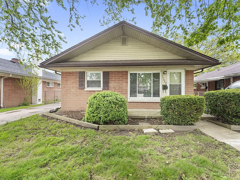 14069 Helen St — Photo 1