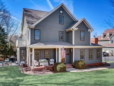 382 Oneida STREET, Delafield, WI, 53018