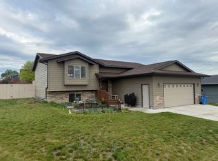 2 Eli Dr, Rapid City, SD 57719