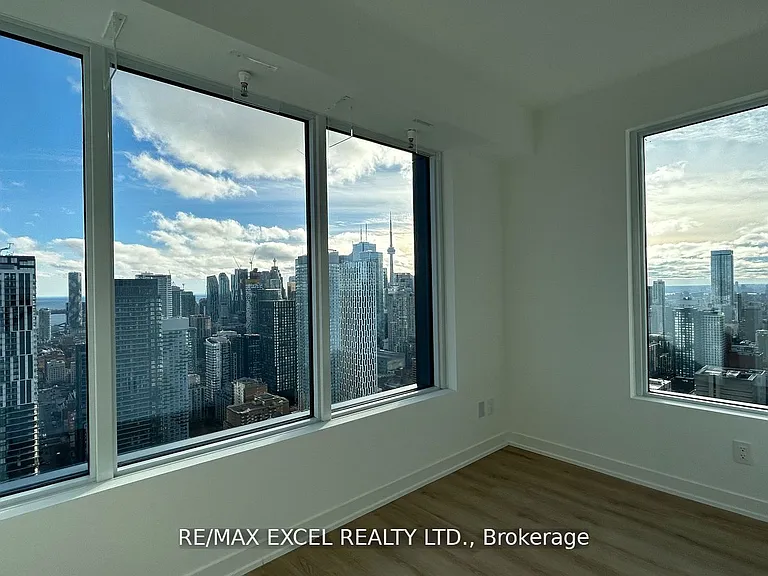 319 Jarvis St #5002 — Photo 6