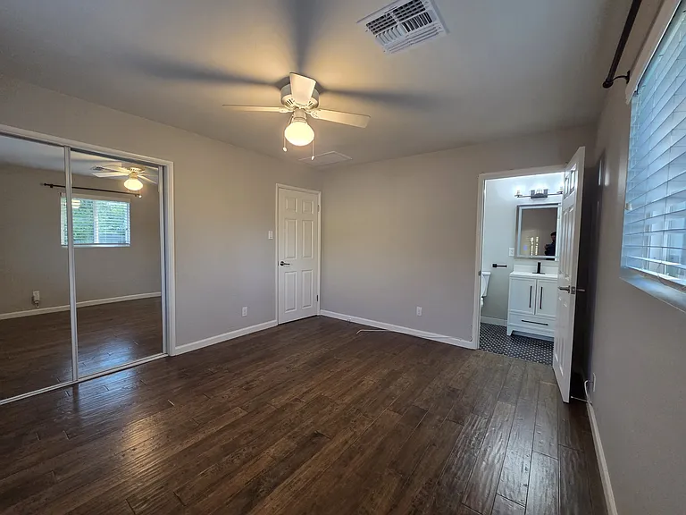 4242 E Montecito Ave — Photo 11