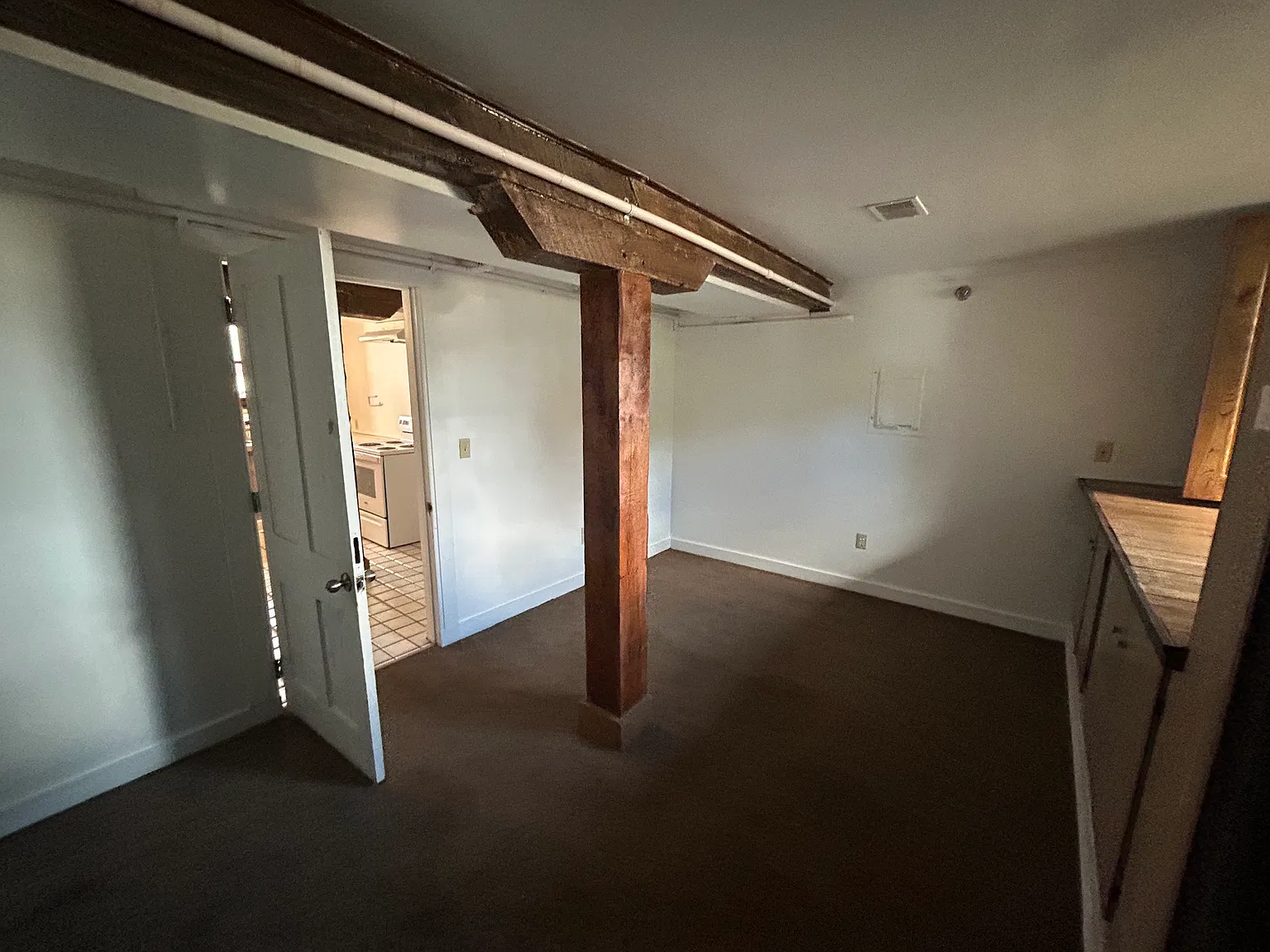 117 Swain St — Photo 4
